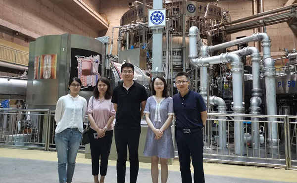 Song Jilei e sua delegação da Huaxi Biotechnology Company visitaram o Laboratório da Ilha da Ciência para inspeção e troca