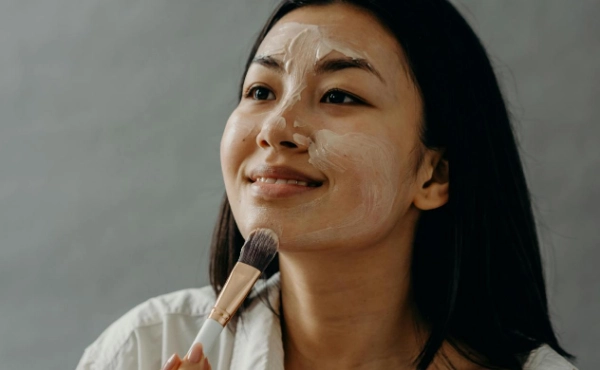 Efeitos calmantes e anti-inflamatórios do DHA de algas para cosméticos